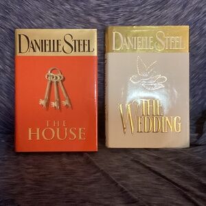 2 Danielle Steel books~ THE WEDDING & THE HOUSE  Hardcover